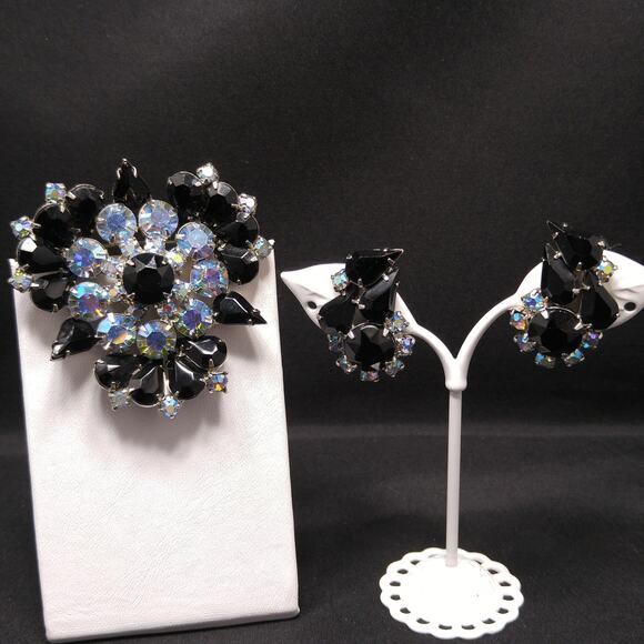 Vintage AB Rhinestones Jewelry Set With Brooch and Clip on  Vintage Black Rhinestone AB Brooch Earrings Set Rhodium 1960s